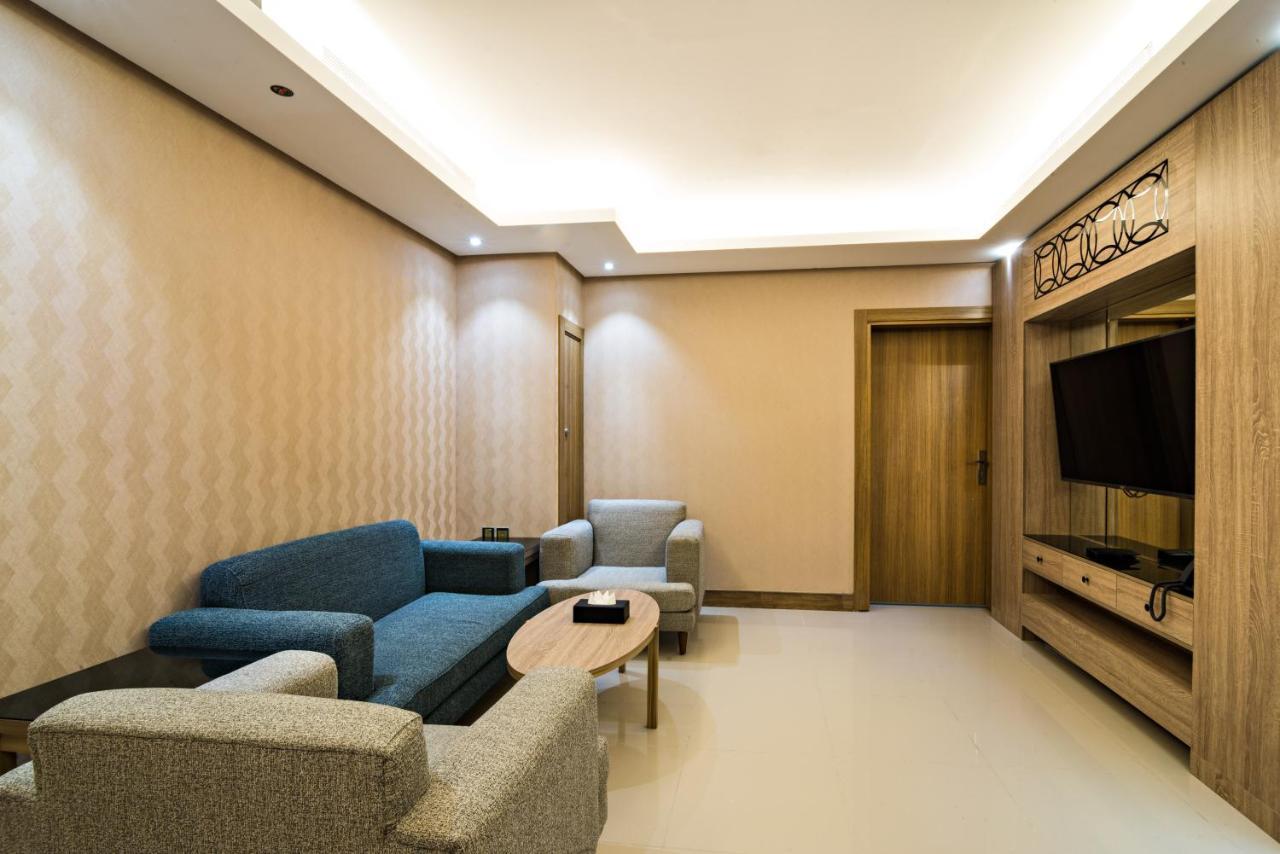 Mirnian Hotel Jeddah Bagian luar foto