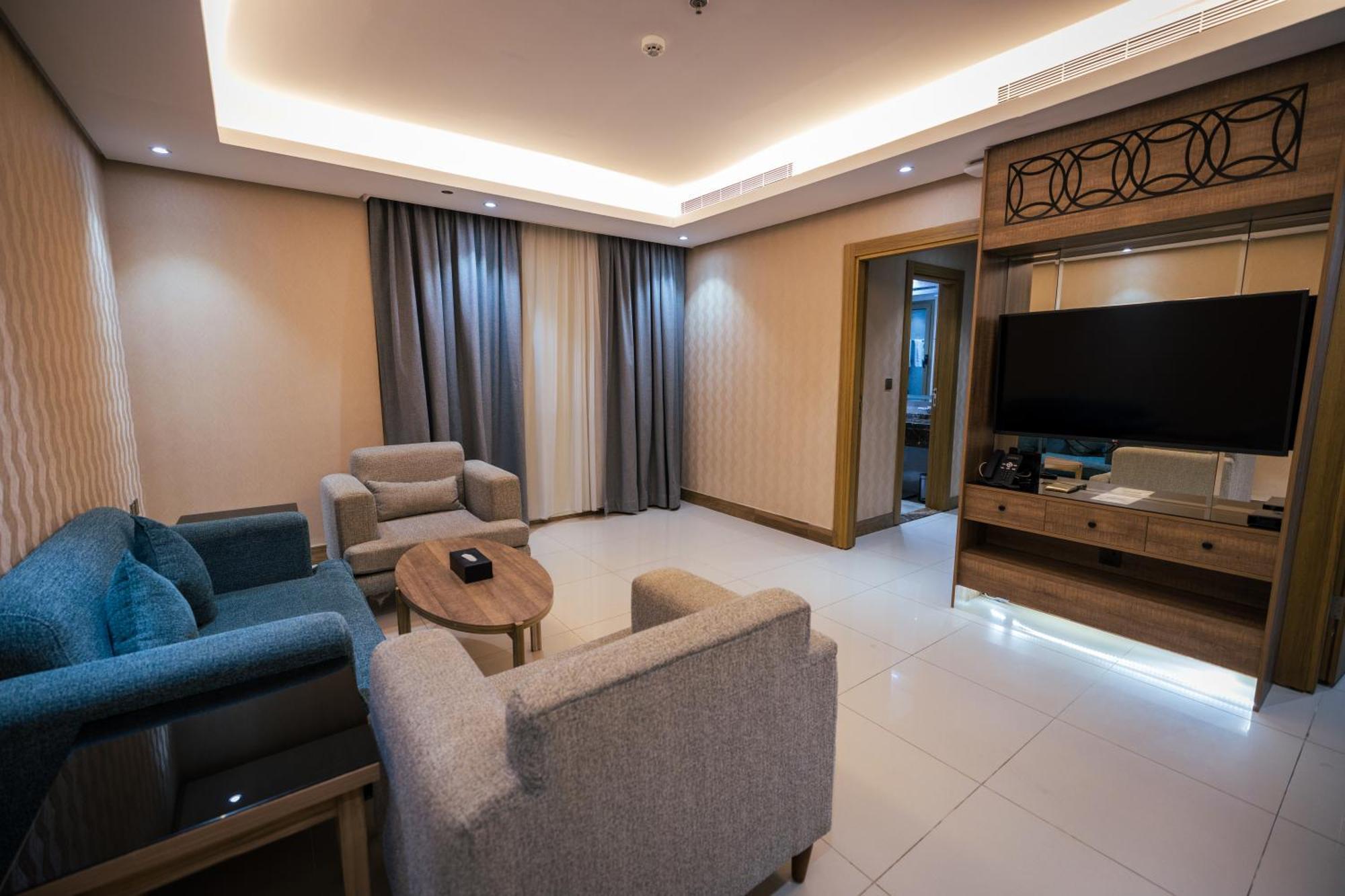 Mirnian Hotel Jeddah Bagian luar foto