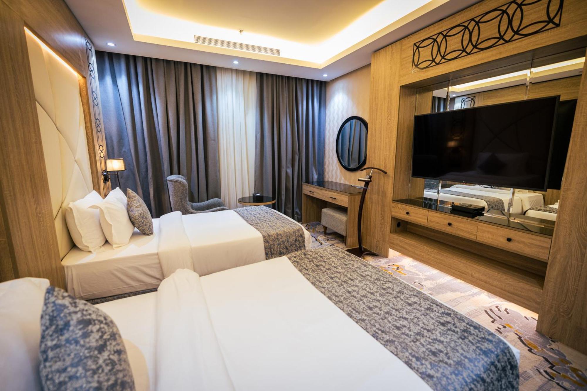 Mirnian Hotel Jeddah Bagian luar foto