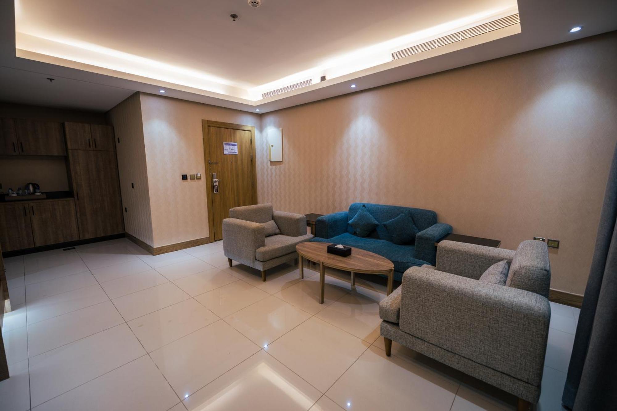 Mirnian Hotel Jeddah Bagian luar foto